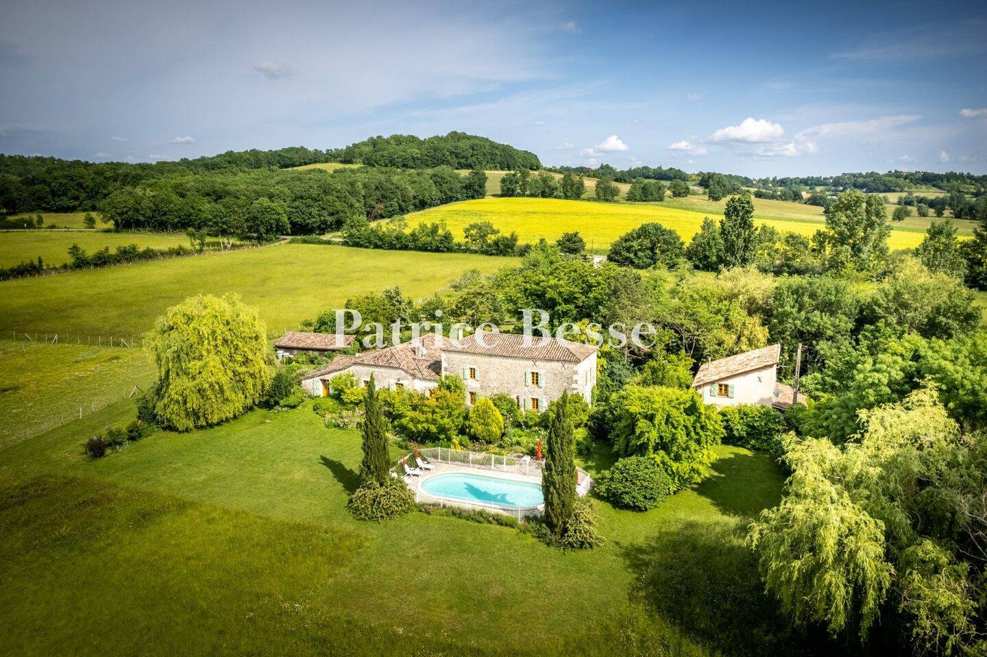 Maison à vendre, 415m², MONTPEZAT DE QUERCY