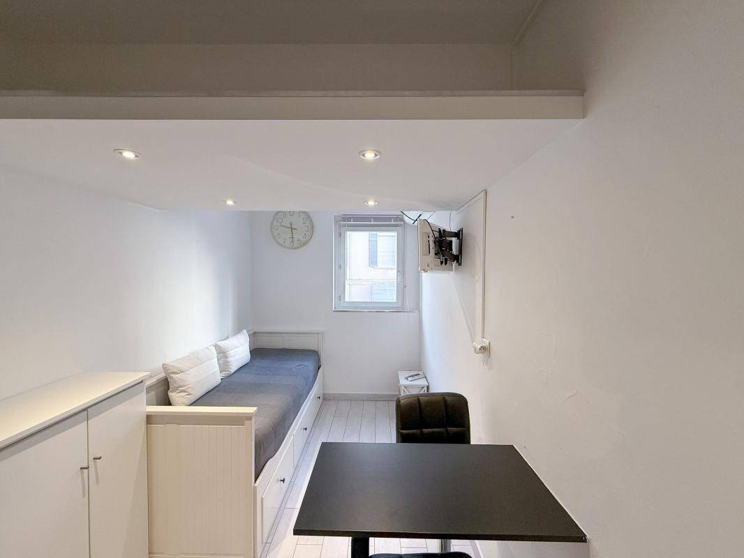 Maison à louer, 0m², CANNES