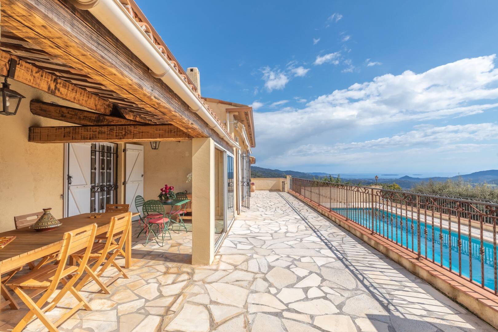 Maison à vendre, 195m², LES ADRETS DE L'ESTEREL