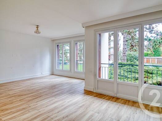 Appartement à louer 1 350 € 4 pièces 2 chambres 67 m² RDC Montmorency 95160