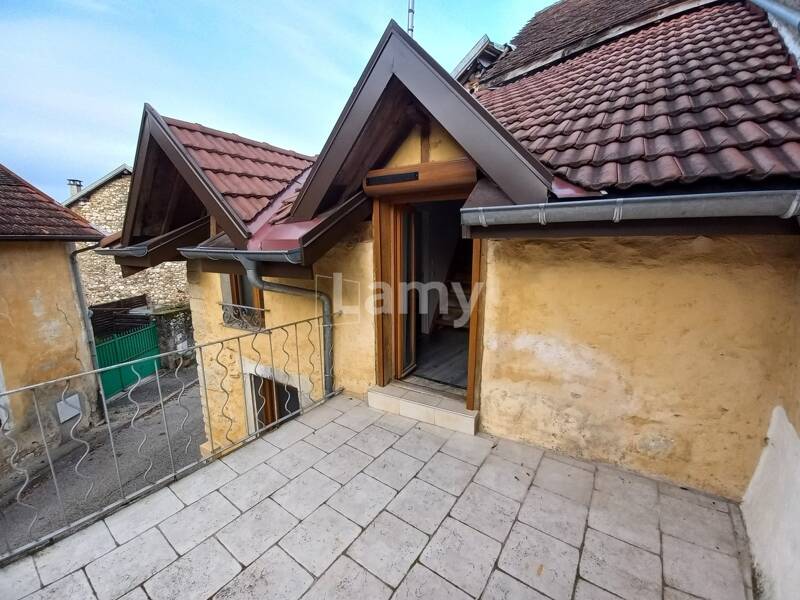 Maison à louer, 47m², BELLEY