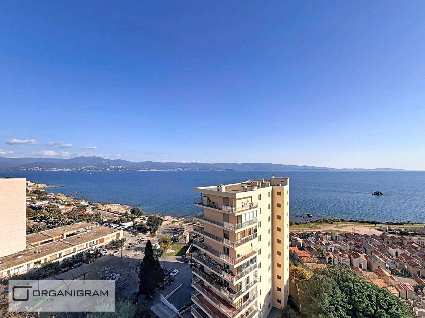 Maison à louer, 40m², AJACCIO
