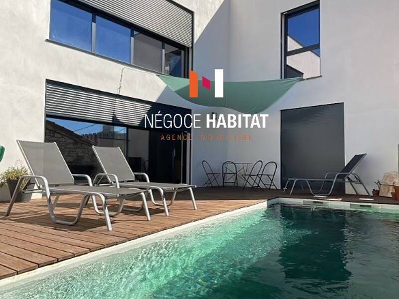 Maison à vendre, 181m², NIMES