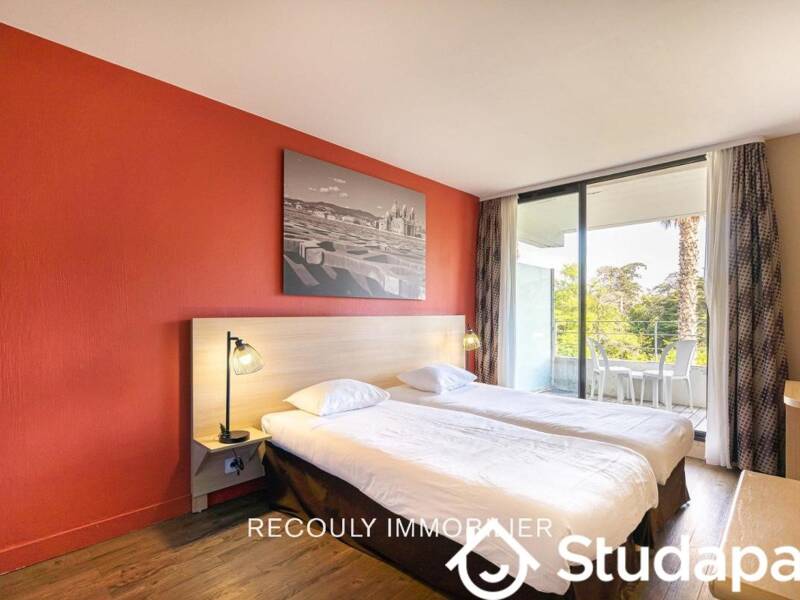 Maison à louer, 22m², MARSEILLE 8E