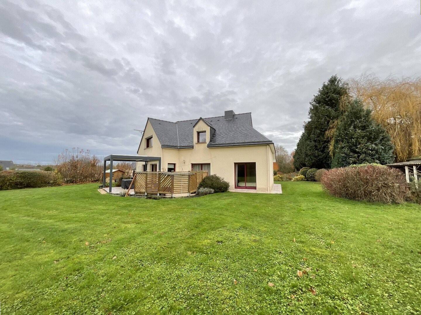 Maison à vendre, 142m², MINIAC MORVAN