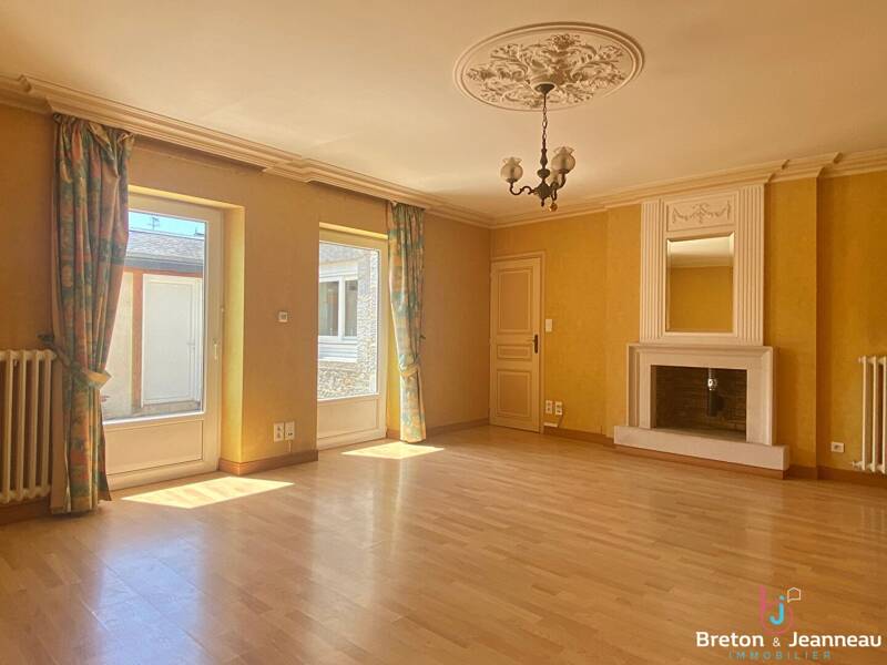 Maison à vendre, 130m², SAINT GERMAIN EN COGLES
