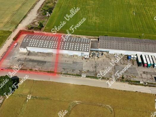 Local commercial à vendre 529 000 € 1 283 m² de surface de vente Conches-en-Ouche 27190