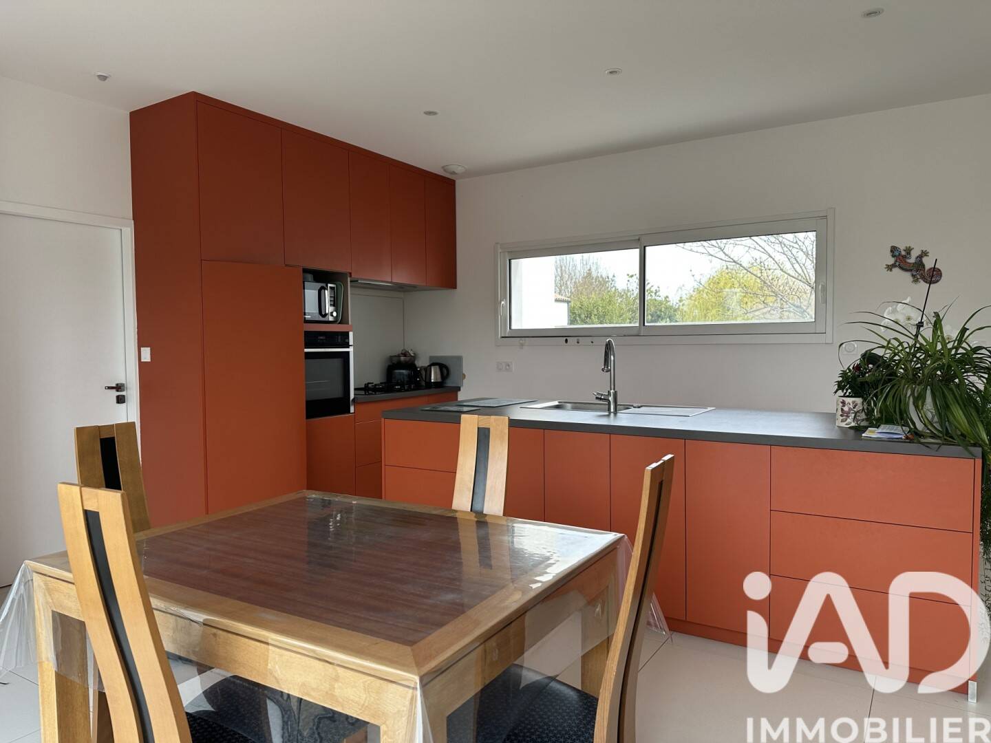 Maison à vendre, 131m², LONGEVILLE SUR MER