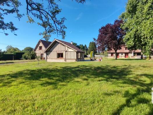 Maison à vendre 875 500 € 13 pièces 1 chambre 230 m² 3 400 m² de terrain Saint-Hymer 14130