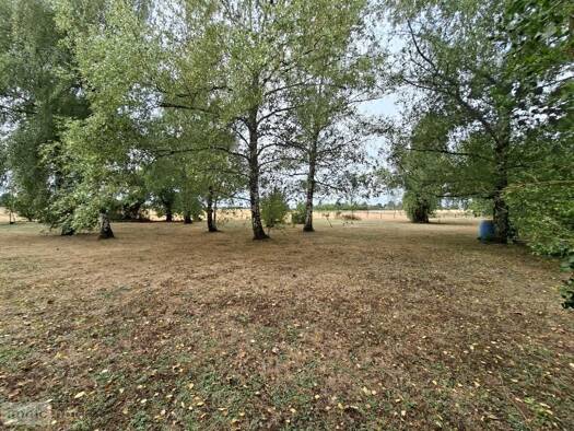Terrain constructible à vendre 142 400 € 1 270 m² de terrain Artannes-sur-Indre 37260