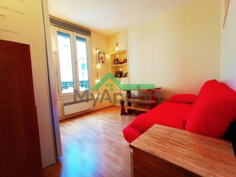 Maison à louer, 19m², PARIS 10E