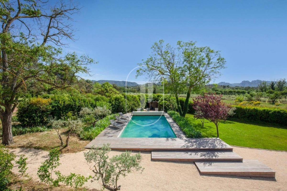 Maison à vendre, 182m², EYGALIERES