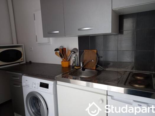 Appartement à louer 440 € 1 pièce 27 m² 1er étage dès le 01/08/2026 Centre Ouest Saint-Julien-les-Villas 10800