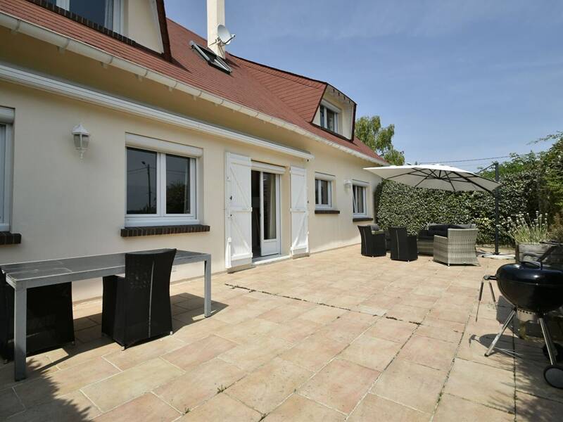 Maison à vendre, 240m², LES MESNULS