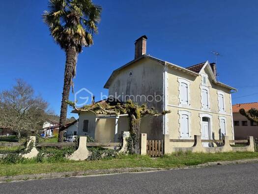 Maison à vendre 160 000 € 6 pièces 4 chambres 158 m² 375 m² de terrain Villenave 40110