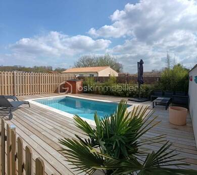 Maison à vendre 372 000 € 4 pièces 3 chambres 105 m² 402 m² de terrain Izon 33450