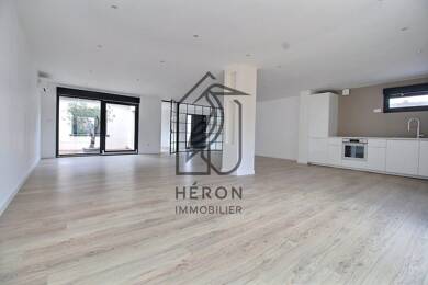 Maison de plain-pied à vendre 417 900 € 5 pièces 4 chambres 152 m² 300 m² de terrain Wattignies 59139