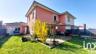 Maison à vendre 285 000 € 4 pièces 3 chambres 81 m² 250 m² de terrain Meximieux 01800