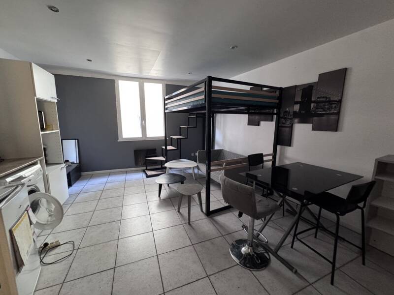 Maison à louer, 25m², TOULON