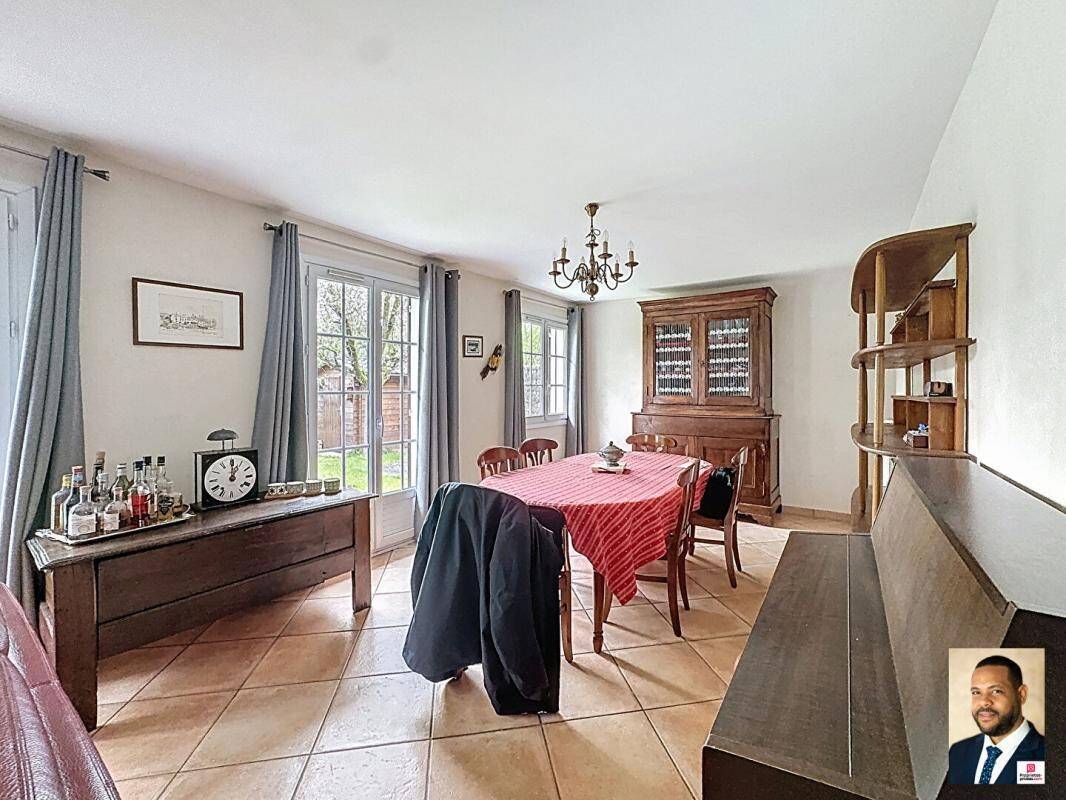 Maison à vendre, 150m², LE PLESSIS PATE