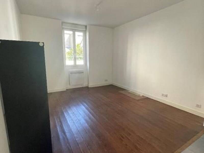 Maison à louer, 25m², PARIS 11E