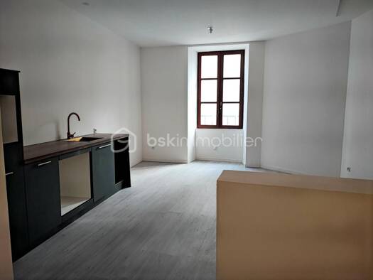 Maison de ville à vendre 99 900 € 5 pièces 3 chambres 135 m² Eymoutiers 87120