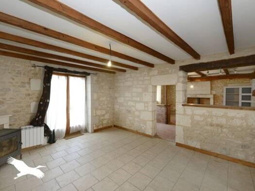 Maison à vendre 199 990 € 6 pièces 3 chambres 152 m² 2 033 m² de terrain Touvre 16600