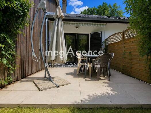 Maison à vendre 249 000 € 3 pièces 2 chambres 54 m² 5 151 m² de terrain Savigny-sur-Clairis 89150