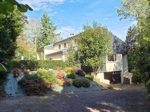 Maison à vendre 385 000 € 5 pièces 4 chambres 175 m² 4 630 m² de terrain Montmerrei 61570