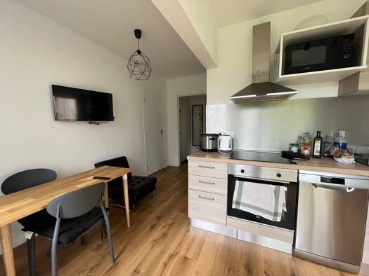 Colocation à louer 550 € 5 pièces 4 chambres 78 m² RDC Les Larris-Maradas Pontoise 95000