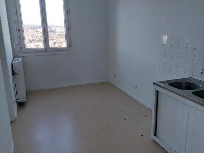 Maison à louer, 67m², SAINT ETIENNE