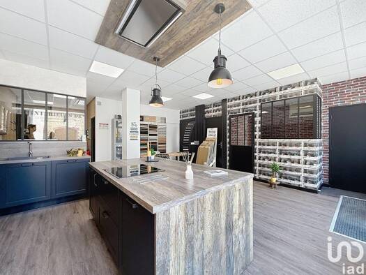 Local commercial à vendre 127 000 € 72 m² de surface de vente Faubourg Saint Antoine Châlons-en-Champagne 51000