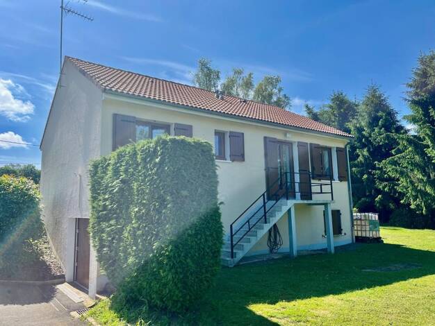 Maison à vendre 189 000 € 5 pièces 4 chambres 117,7 m² 2 719 m² de terrain Compreignac 87140