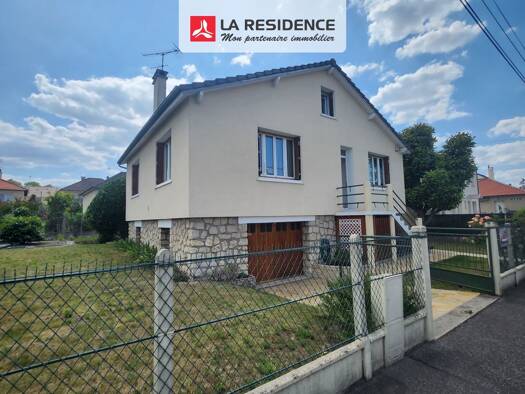 Maison à vendre 389 500 € 6 pièces 4 chambres 94 m² 424 m² de terrain Village Montigny les Cormeilles 95370