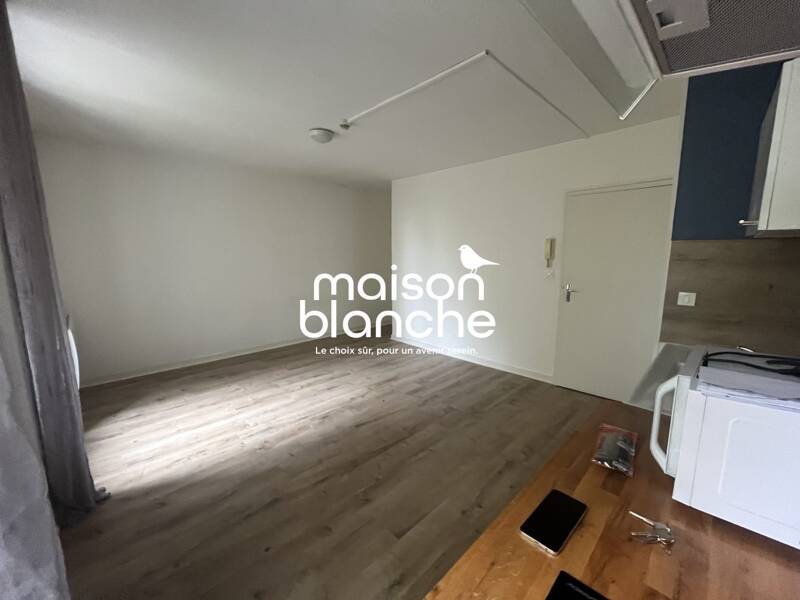 Maison à louer, 37m², PARTHENAY