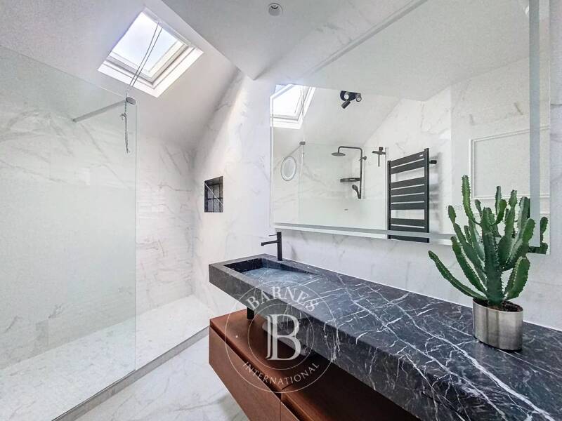 Maison à louer, 98m², COURBEVOIE