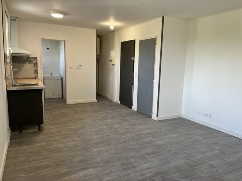 Maison à louer, 28m², SORGUES