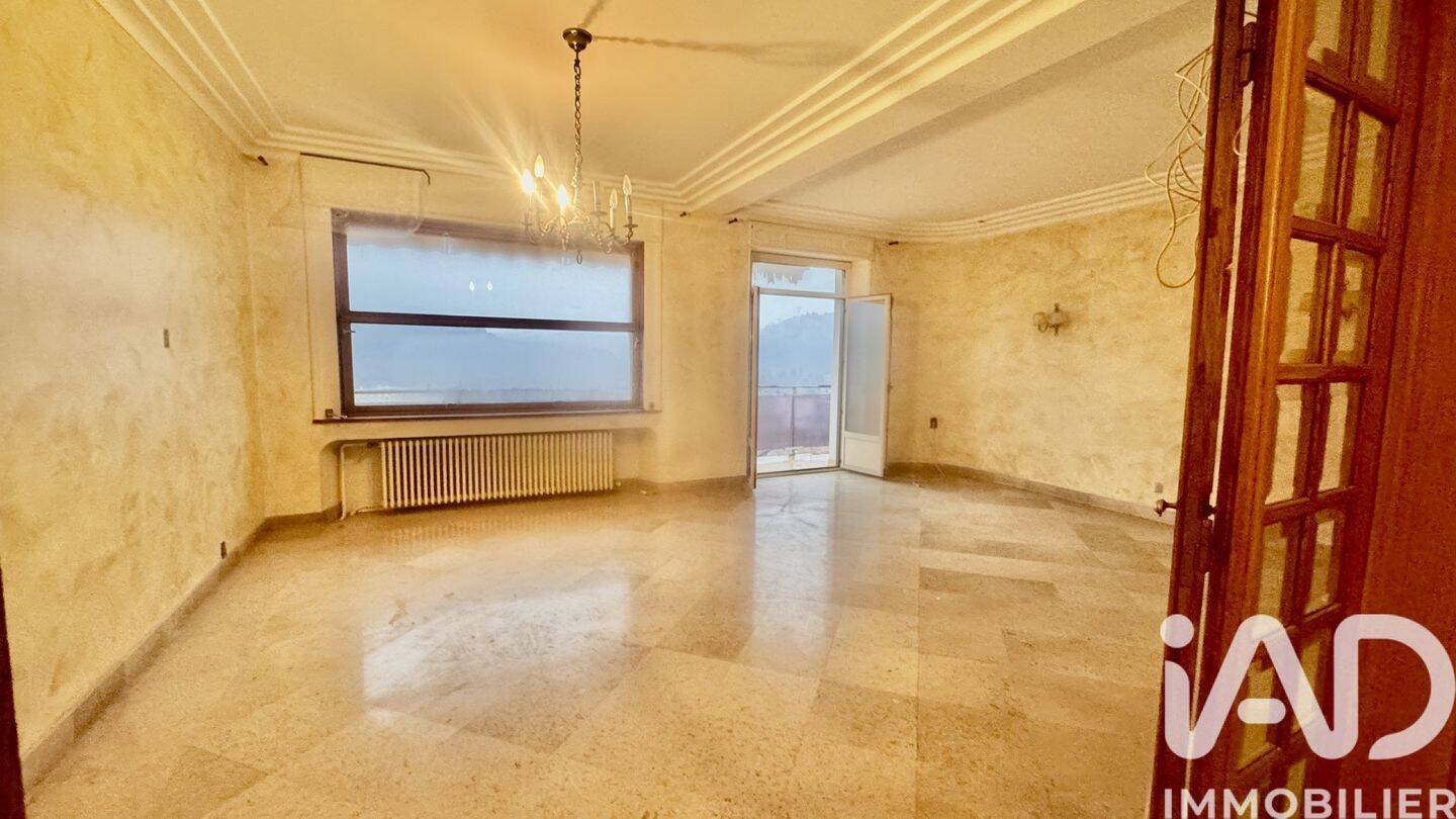 Maison à vendre, 402m², LES SALLES DU GARDON