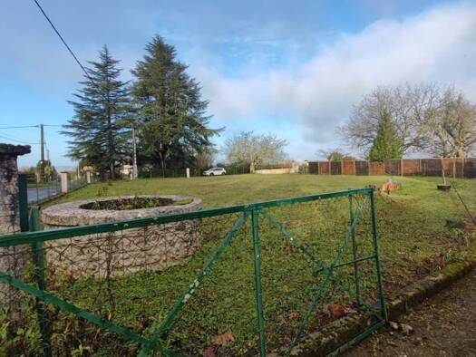 Maison à vendre 47 000 € 3 pièces 2 chambres 77 m² 1 359 m² de terrain Orival 16210