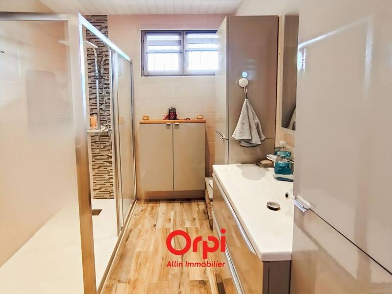 Maison à vendre, 105m², DOMERAT