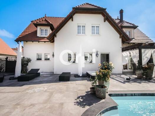 Maison à vendre 878 000 € 6 pièces 4 chambres 200 m² 749 m² de terrain Meistratzheim 67210