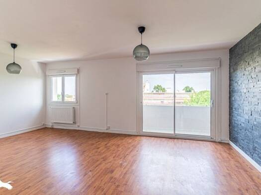Appartement à vendre 249 001 € 3 pièces 2 chambres 75 m² Étage 4/4 Caudéran Bordeaux 33200