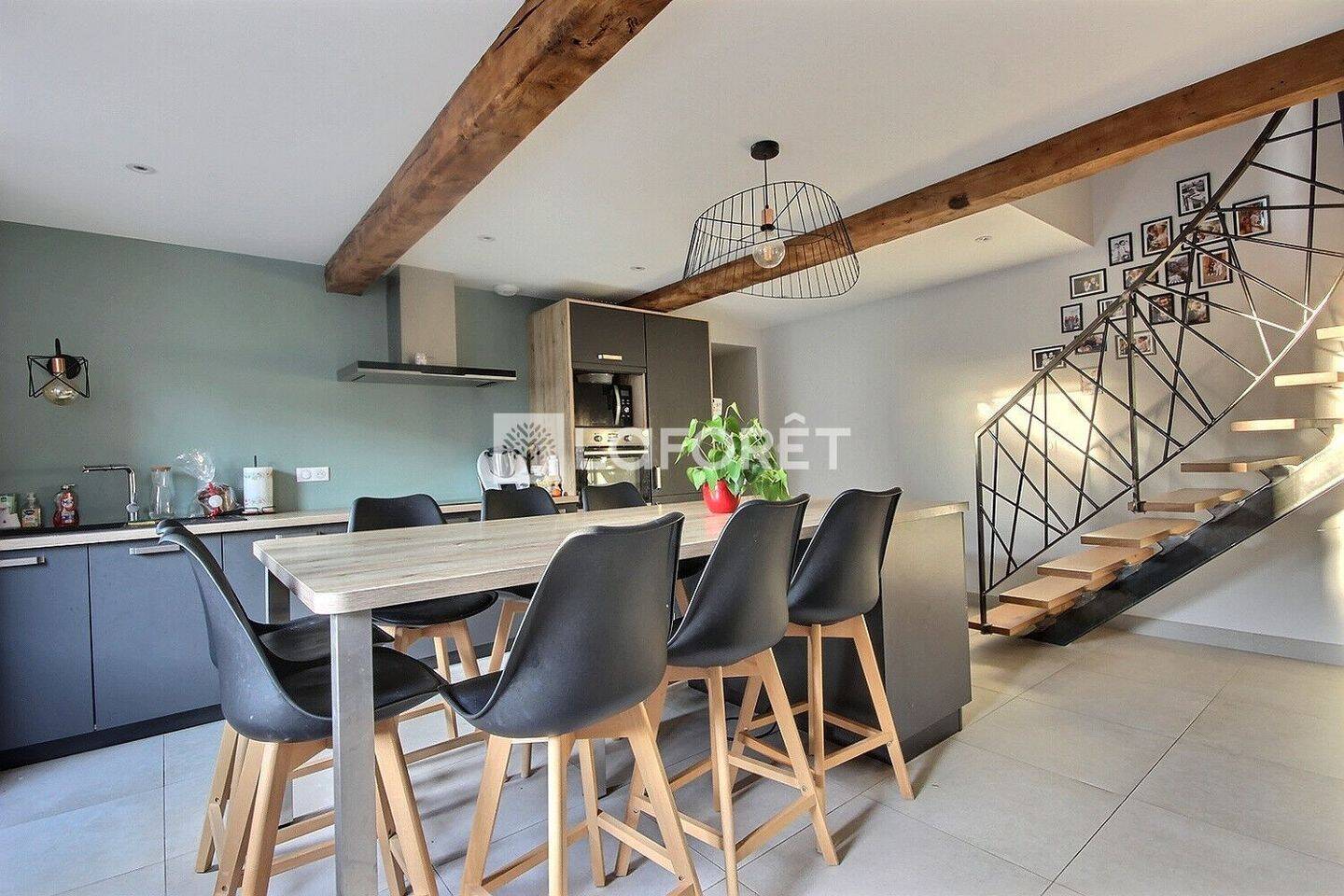 Maison à vendre, 130m², SAINTE FOY L'ARGENTIERE