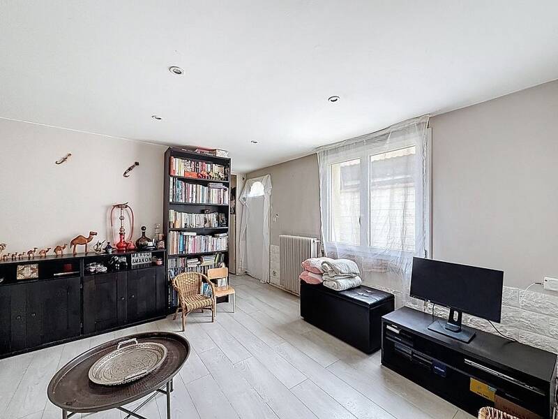 Maison à vendre, 110m², SAINT MAUR DES FOSSES