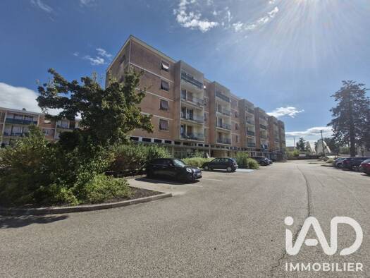 Appartement à vendre 155 000 € 5 pièces 3 chambres 97,81 m² Étage 1/4 Loyettes 01360