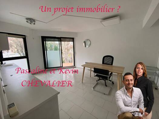 Local commercial à vendre 191 500 € 60 m² de surface de vente Bel Air-Jasse des BernadesLa Crau-Les Barettes Salon-de-Provence 13300