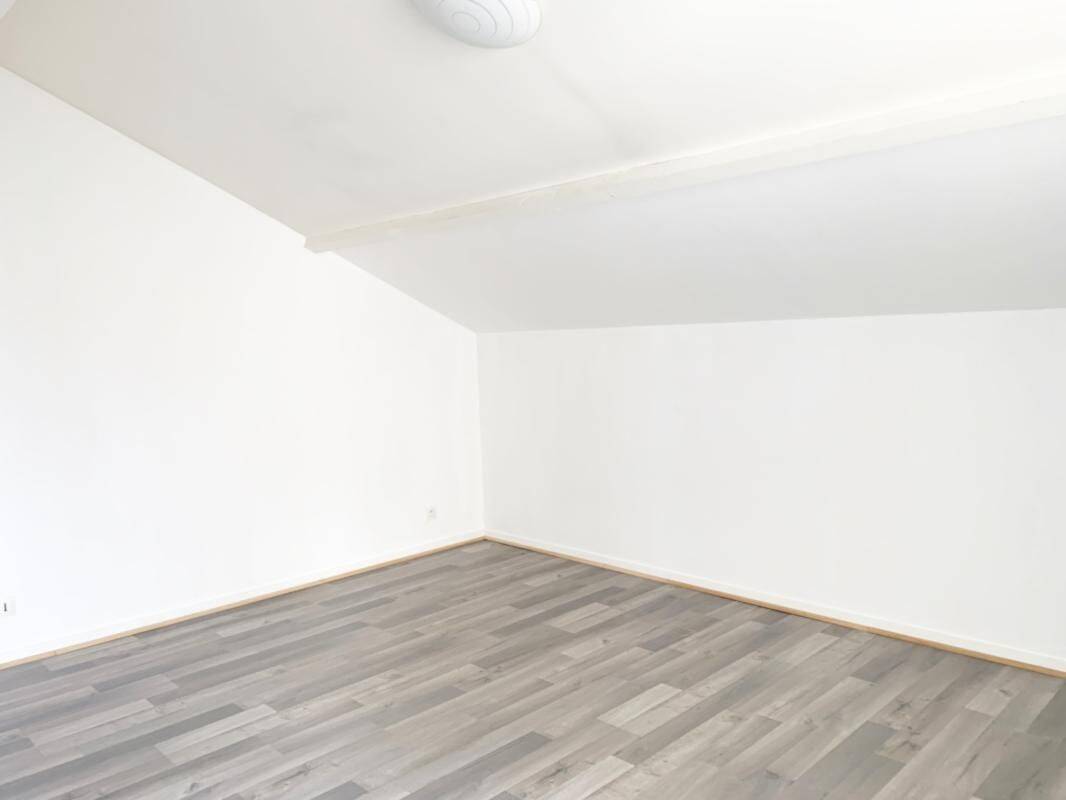 MAISON RECENTE 3 CHAMBRES PROCHE TOUTE COMMODITE — 7
