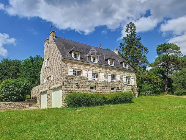 Maison à vendre 393 750 € 7 pièces 5 chambres 164 m² 17 843 m² de terrain Cléguer 56620