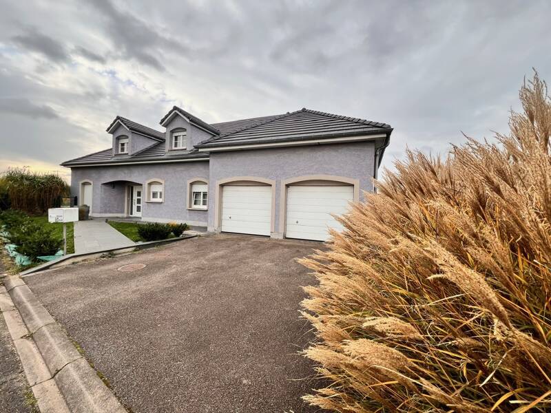 Maison à vendre, 223m², HUSSIGNY GODBRANGE