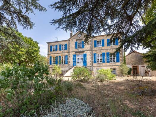 Maison à vendre 409 500 € 11 pièces 9 chambres 9 000 m² de terrain Nonette-Orsonnette 63340